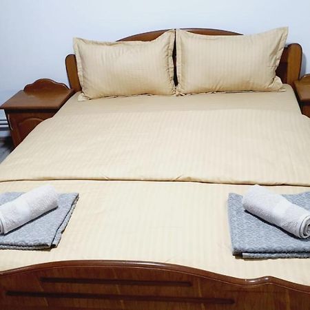 Apartament Radoi Apartment Drobeta Turnu Severin Exterior foto