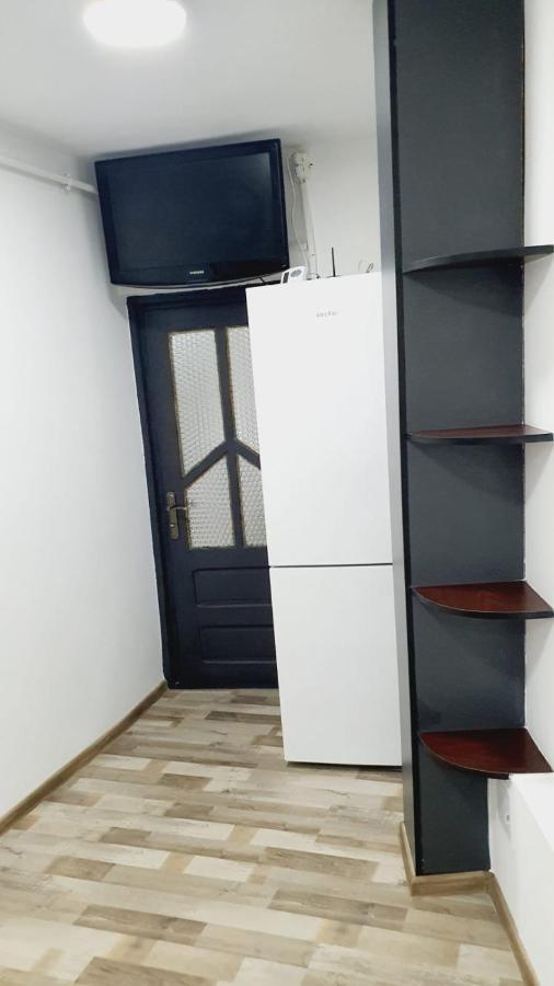 Apartament Radoi Apartment Drobeta Turnu Severin Exterior foto