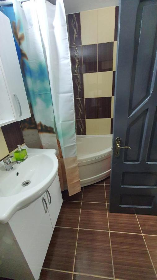 Apartament Radoi Apartment Drobeta Turnu Severin Exterior foto