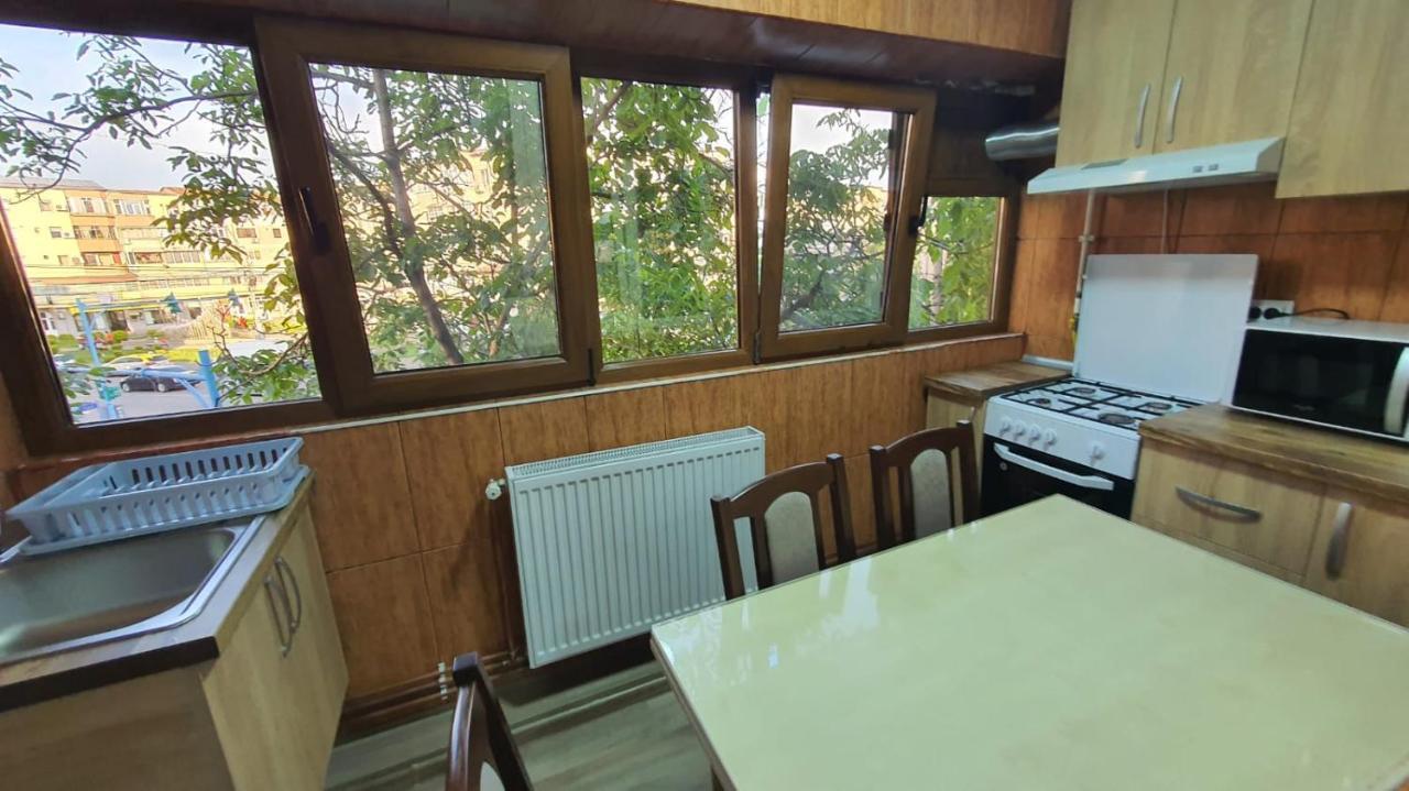 Apartament Radoi Apartment Drobeta Turnu Severin Exterior foto