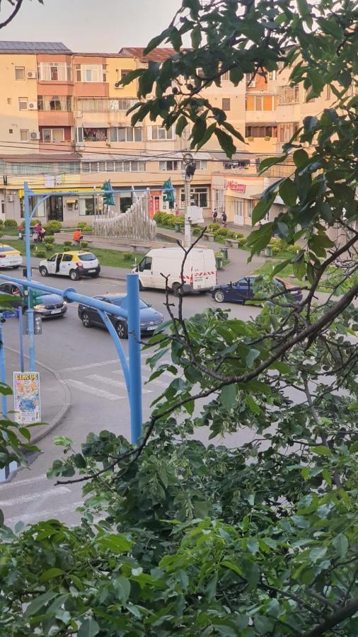 Apartament Radoi Apartment Drobeta Turnu Severin Exterior foto